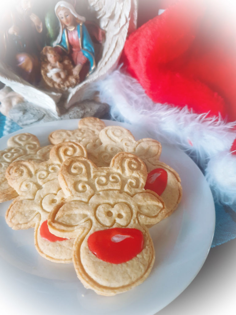 Reindeer cookies, ready for santa!