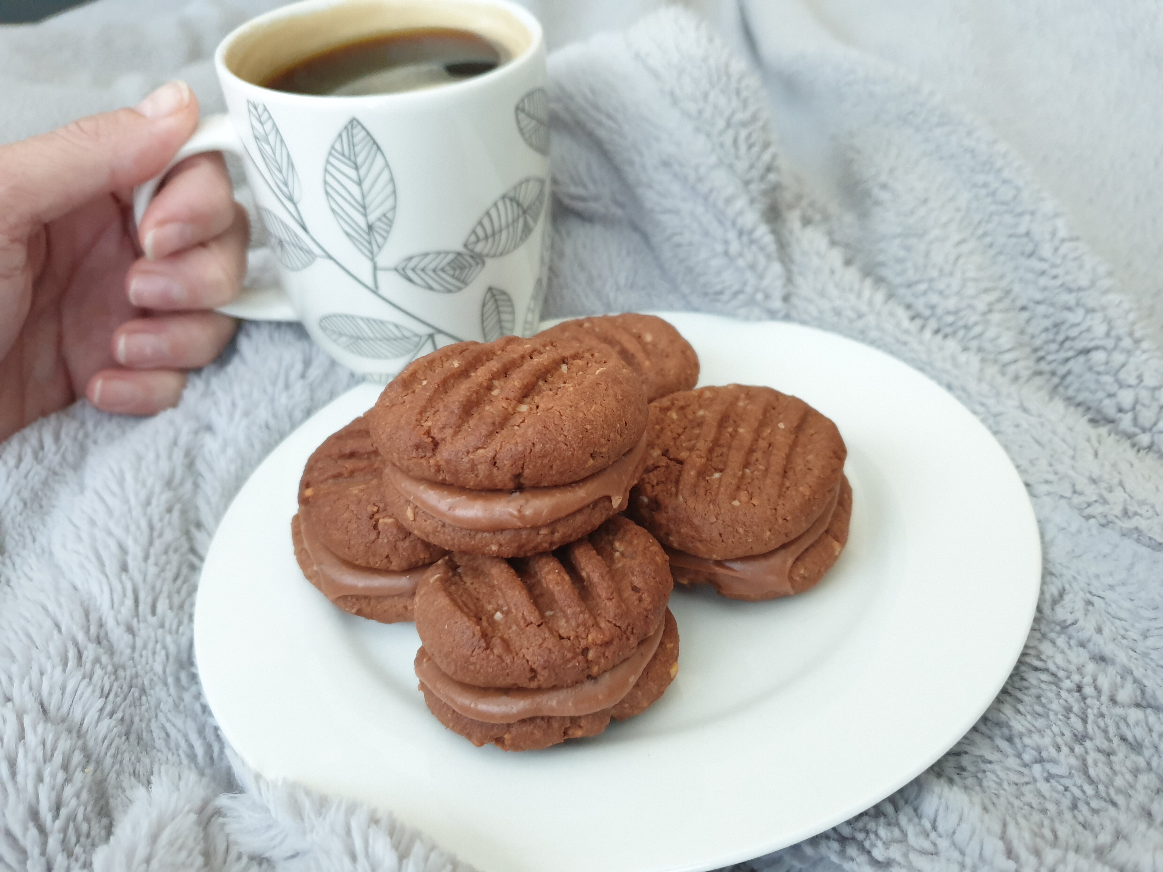 Chocolate coconut creams